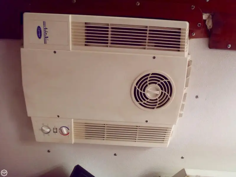 Tàu kéo để bán