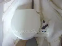 Tàu kéo lưới để bán