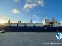 Tàu lạnh để bán