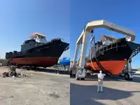 Tàu làm việc để bán