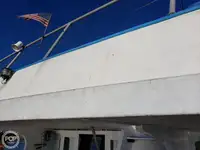 Tàu phà để bán