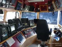 Tàu lưới vây để bán