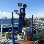 Tàu lưới vây để bán