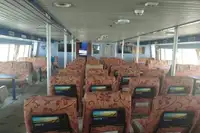 Tàu du lịch để bán