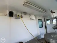 Tàu câu dài để bán