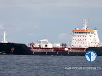 Tàu chở dầu/hóa chất để bán