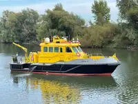 Tàu tuần tra để bán