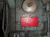 Tàu kéo lưới để bán