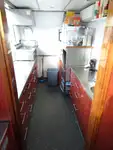 Tàu du lịch để bán