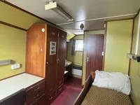 Tàu kéo để bán