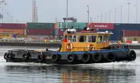 Tàu kéo để bán
