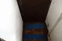Tàu kéo để bán