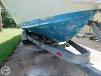 Tàu tuần tra để bán