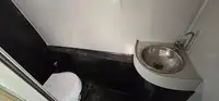 Tàu dẫn đường để bán