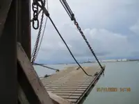 Sà lan để bán