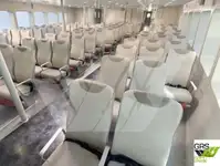 Tàu chở khách để bán