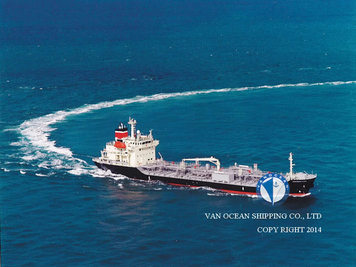 Tàu chở dầu/hóa chất để bán