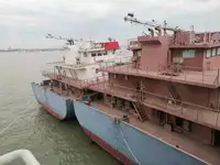 Tàu chở hàng rời để bán