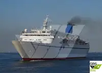 Tàu du lịch để bán