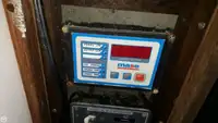 Tàu kéo lưới để bán