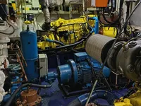 Tàu cung cấp để bán