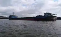 Xà lan rao bán