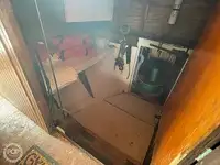 Tàu kéo lưới để bán