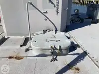 Tàu đổ bộ, chở hàng để bán