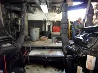 Tàu kéo để bán
