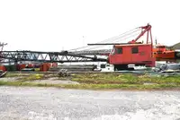 Tàu cẩu để bán