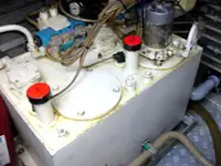 Tàu khảo sát để bán
