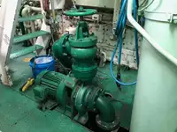 Tàu kéo để bán