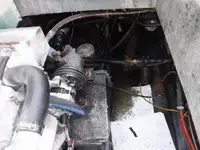 Tàu kéo lưới để bán