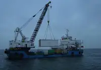 Tàu kéo để bán