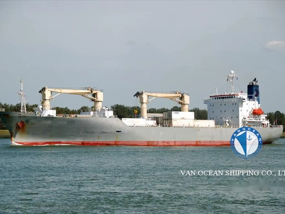 Tàu lạnh để bán