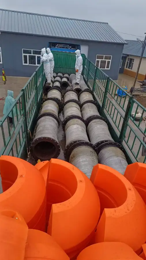 Tàu nạo vét để bán