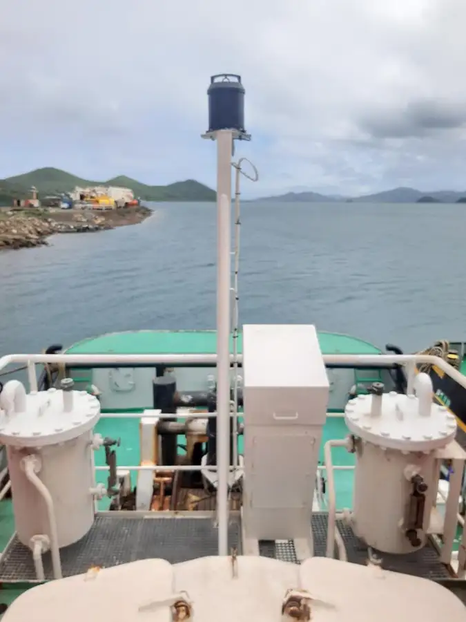 Tàu kéo để bán