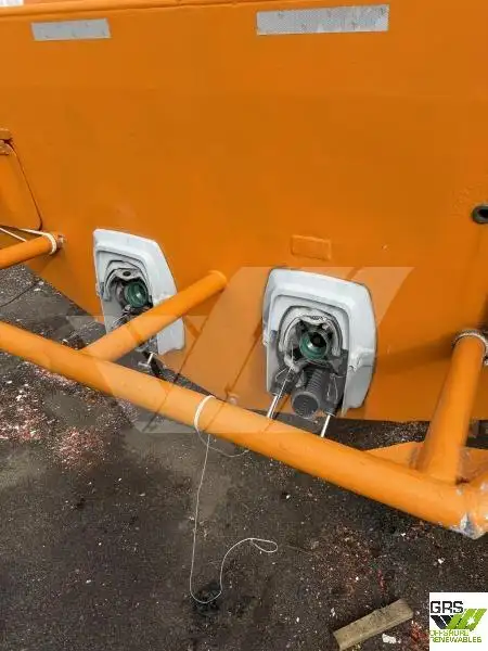Tàu làm việc để bán