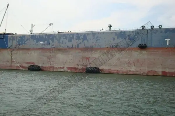 Tàu chở dầu/hóa chất để bán