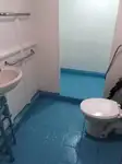 Tàu phà để bán
