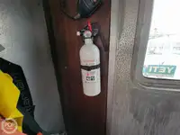 Thuyền cứu sinh để bán