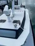 Tàu dẫn đường để bán
