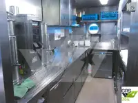 Tàu du lịch để bán
