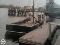 Sà lan để bán