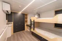 Tàu khảo sát để bán