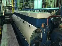 Tàu kéo lưới để bán