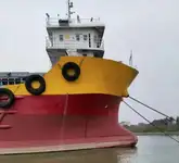 Tàu container rao bán