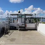 Tàu đổ bộ, chở hàng để bán