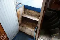 Tàu kéo để bán