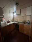 Tàu làm việc để bán
